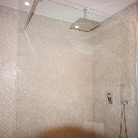 Lh Apartamento Posets Apartman *